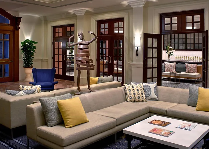 Hotel Colonnade Coral Gables, Autograph Collection